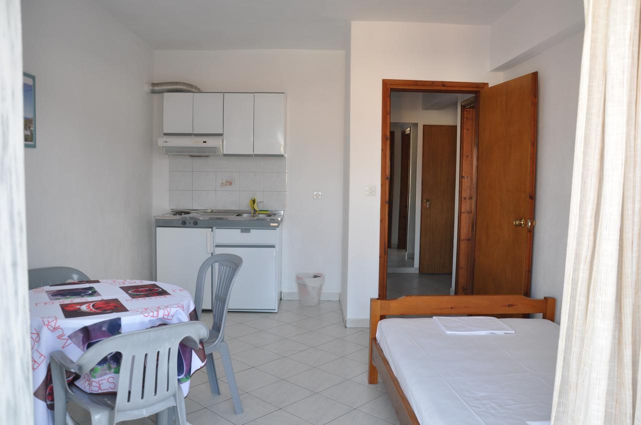 Apartments Stavroula Ηospitality Vrasna Ngoại thất bức ảnh