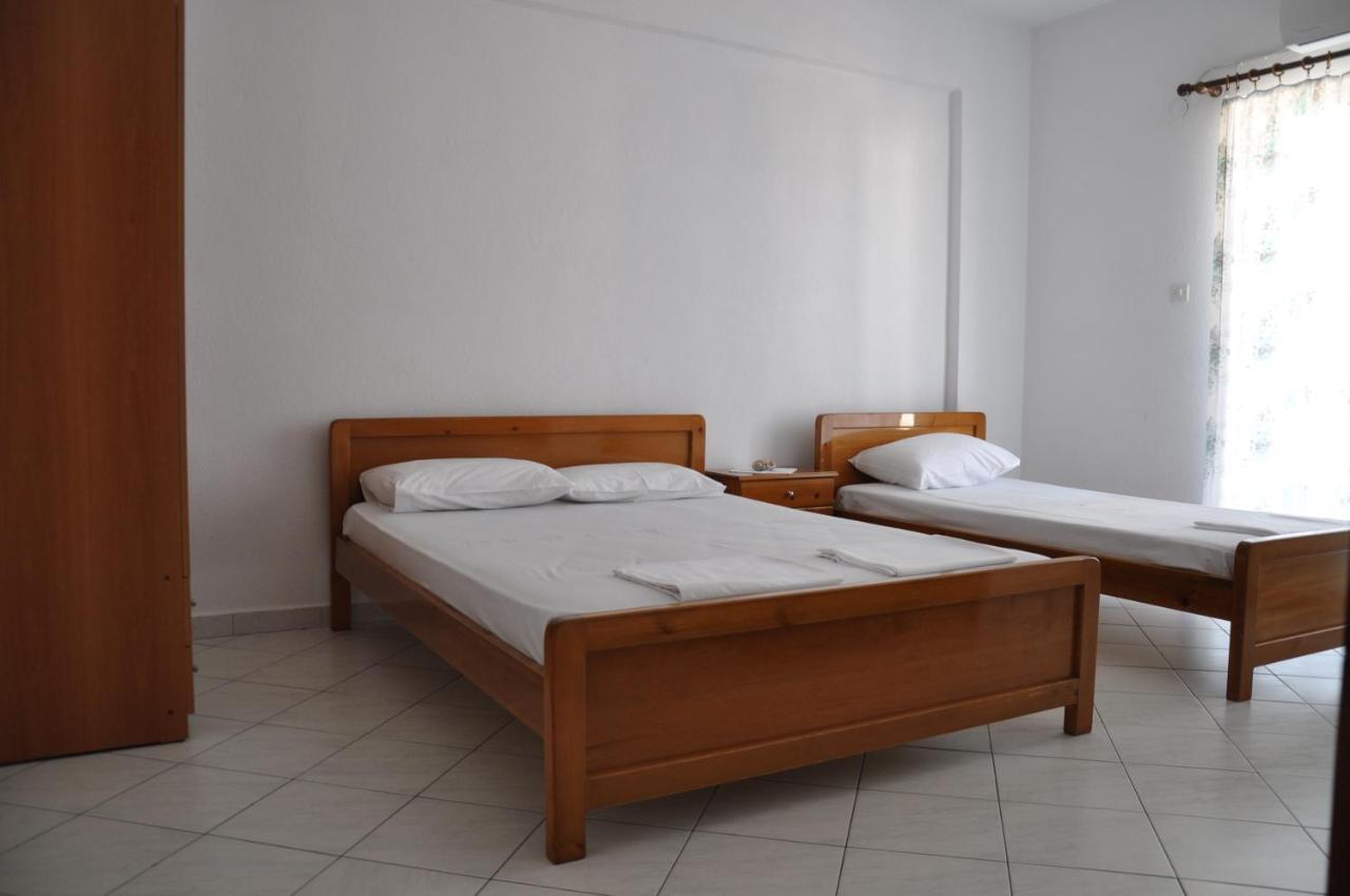 Apartments Stavroula Ηospitality Vrasna Phòng bức ảnh