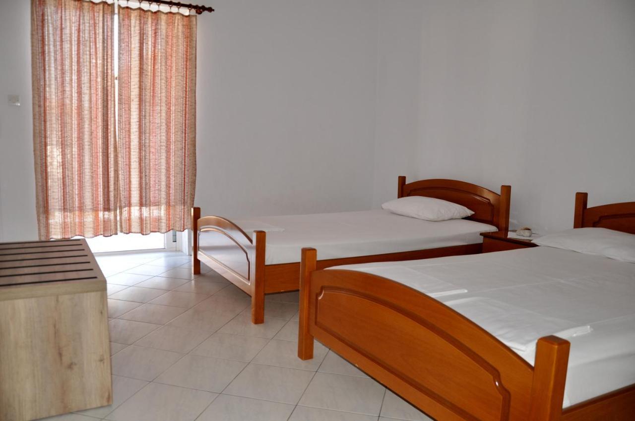 Apartments Stavroula Ηospitality Vrasna Phòng bức ảnh