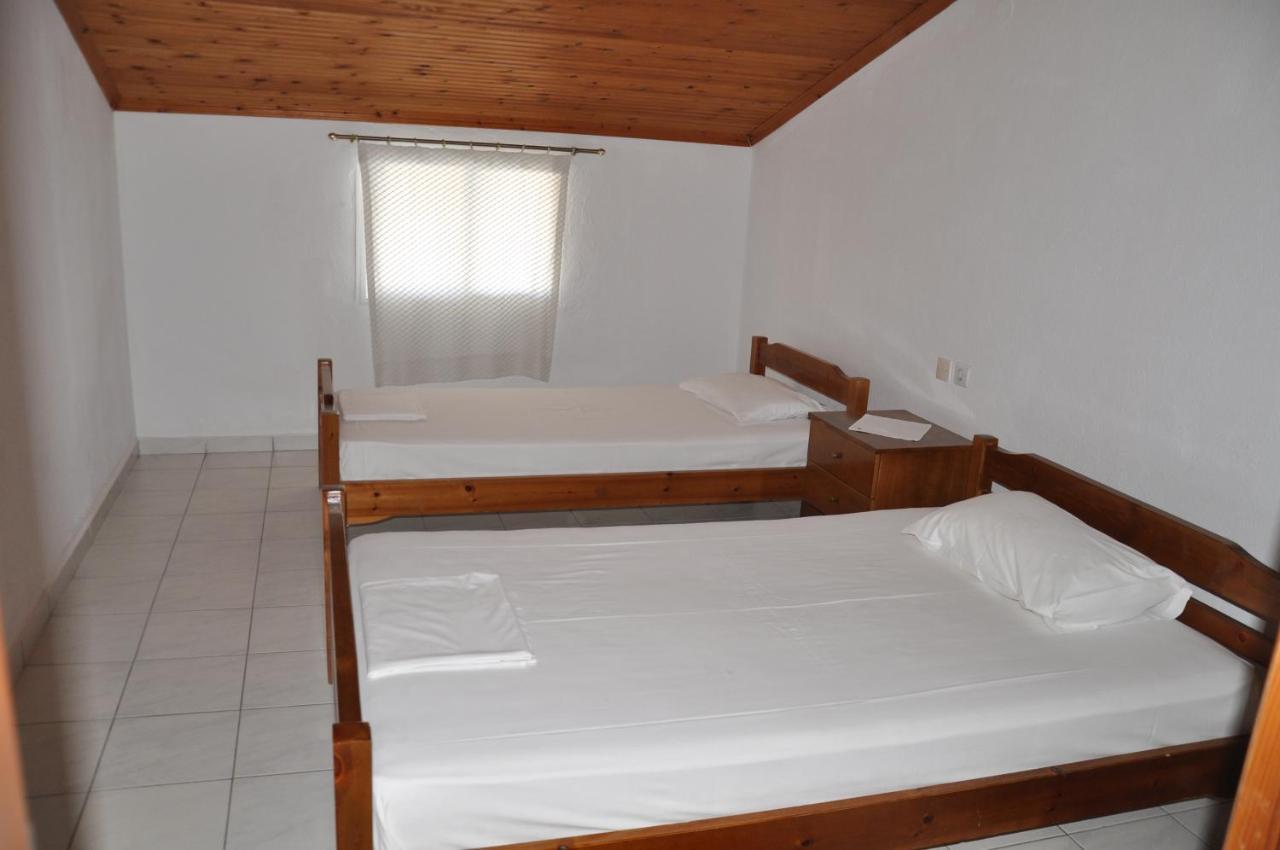 Apartments Stavroula Ηospitality Vrasna Phòng bức ảnh